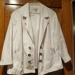 ROZ & ALI White Blazer